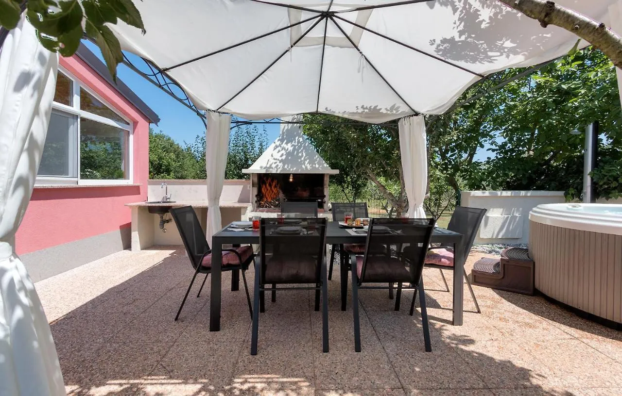 Villa House Bumbiste 1703 à Banjole 0*,
