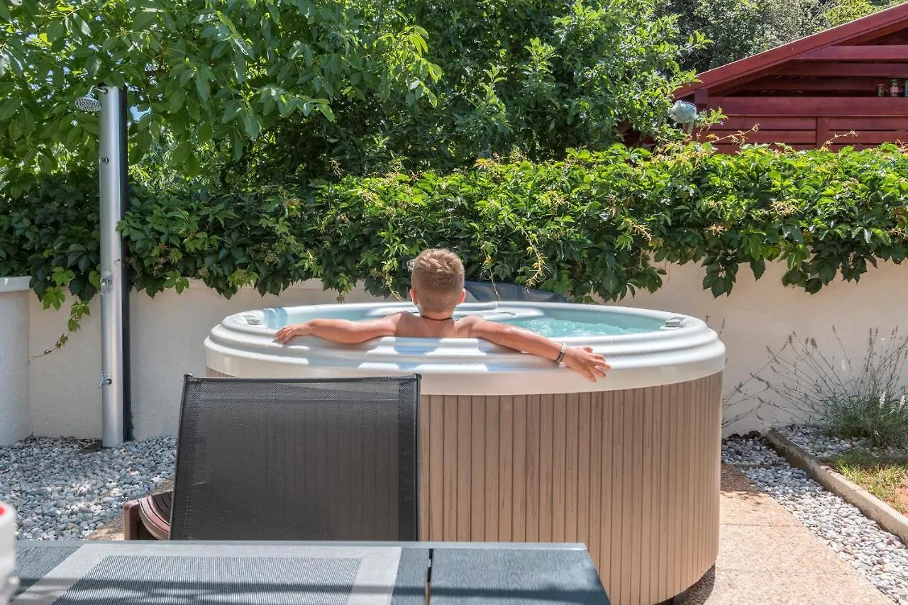 Villa House Bumbiste 1703 à Banjole Hébergement de vacances